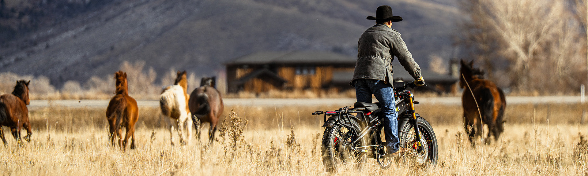 slider image slider_item_x3agzN